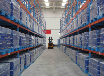 庫房貨架高怎么辦,液壓堆高車幫忙